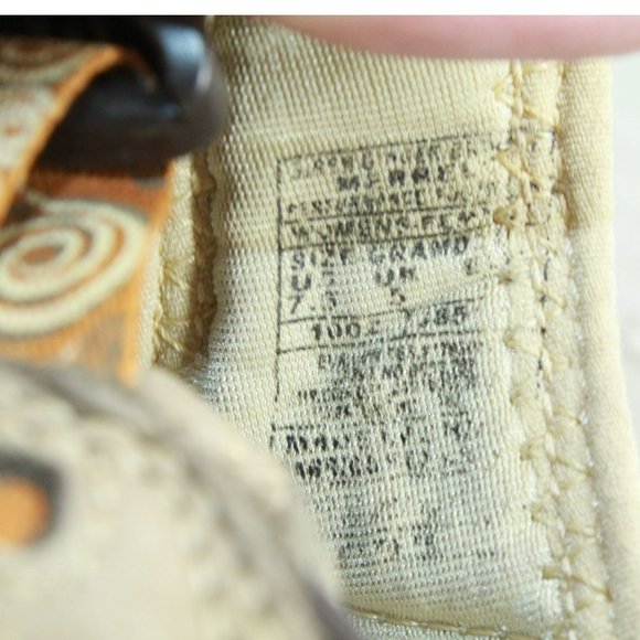 Merrell Tan Suede Vibram Sole Closed Toe Adjustable Maryjane Sandals Size 7.5 - Picture 8 of 9